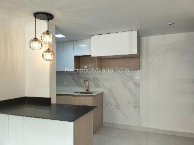 Apartamento de 3 alcobas en arriendo en El Poblado, Medellín, 88 m² · foto 5 de 19