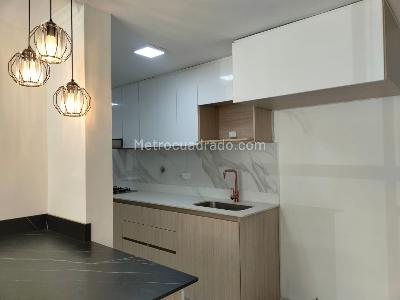 Apartamento de 3 alcobas en arriendo en El Poblado, Medellín, 88 m² · foto 6 de 19