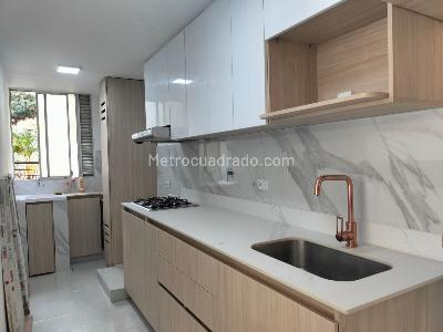 Apartamento de 3 alcobas en arriendo en El Poblado, Medellín, 88 m² · foto 7 de 19