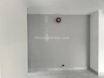 Apartamento de 3 alcobas en arriendo en El Poblado, Medellín, 88 m² · foto 9 de 19