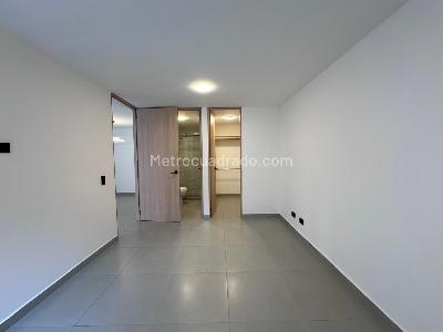 Apartamento en arriendo en El Poblado, Medellín · foto 10 de 16