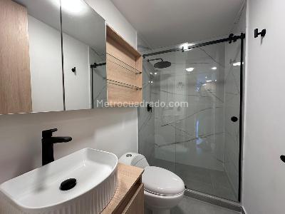 Apartamento en arriendo en El Poblado, Medellín · foto 15 de 16