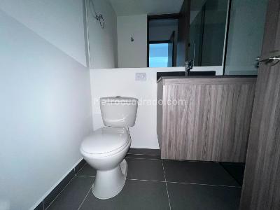 Apartamento de 2 alcobas en arriendo en El Poblado, Medellín, 70 m² · foto 10 de 10