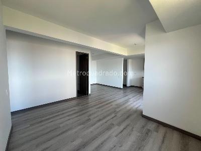 Apartamento de 2 alcobas en arriendo en El Poblado, Medellín, 70 m² · foto 3 de 10