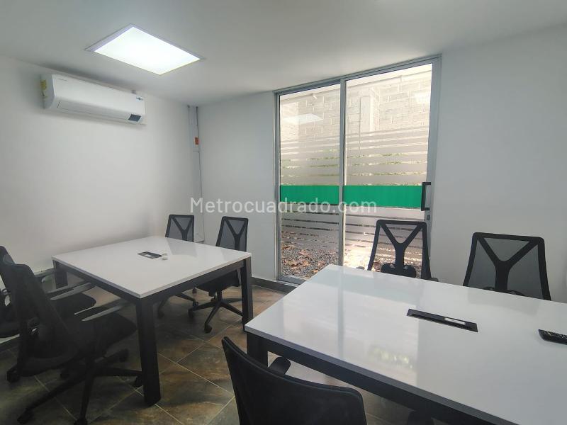 Oficina en Arriendo, EL POBLADO, Medellín - Más