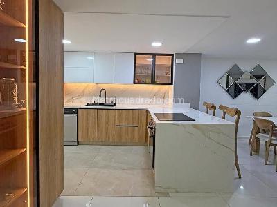 Casa en arriendo en El Poblado, Medellín · foto 6 de 16