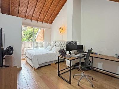 Casa en arriendo en El Poblado, Medellín · foto 12 de 16
