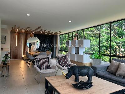Apartamento de 3 alcobas en venta en Alejandría, Medellín, 220 m² · foto 1 de 18