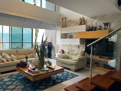 Apartamento en venta en Envigado, Envigado · foto 2 de 19