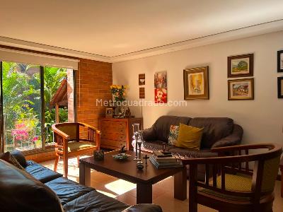 Casa de 3 alcobas en venta en Envigado, Envigado, 140 m² · foto 3 de 19