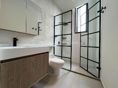 Apartamento de 3 alcobas en arriendo en El Poblado, Medellín, 242 m² · foto 14 de 17