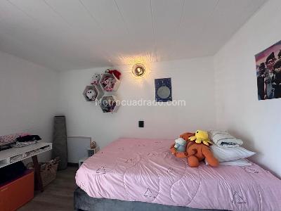 Apartamento de 2 alcobas en venta en El Poblado, Medellín, 80 m² · foto 16 de 19