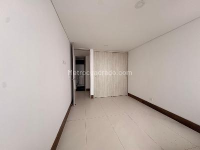 Apartamento de 2 alcobas en venta en Sabaneta, Sabaneta, 74 m² · foto 10 de 13