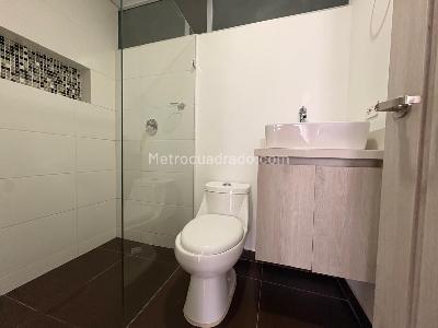 Apartamento de 2 alcobas en venta en Sabaneta, Sabaneta, 74 m² · foto 12 de 13