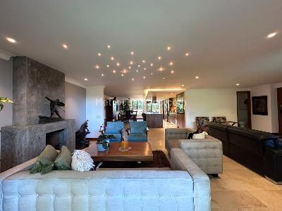 Apartamento de 4 alcobas en venta en El Poblado, Medellín, 286 m² · foto 4 de 18