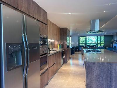 Apartamento de 4 alcobas en venta en El Poblado, Medellín, 286 m² · foto 6 de 18