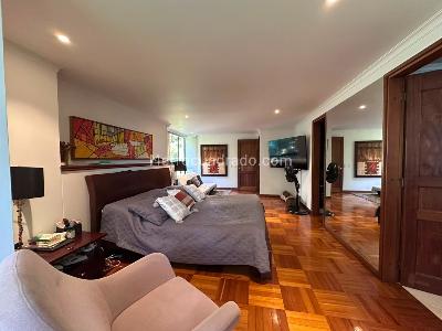 Apartamento de 4 alcobas en venta en El Poblado, Medellín, 286 m² · foto 9 de 18