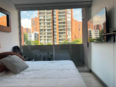 Apartamento de 3 alcobas en venta en El Poblado, Medellín, 134 m² · foto 11 de 17