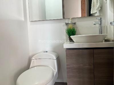 Apartamento de 3 alcobas en venta en El Poblado, Medellín, 134 m² · foto 17 de 17