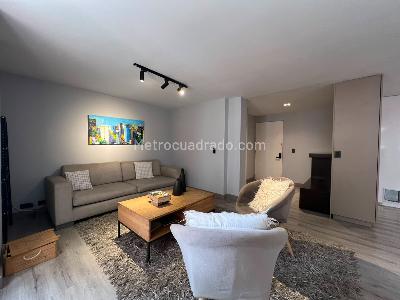 Apartamento de 3 alcobas en venta en El Poblado, Medellín, 130 m² · foto 2 de 15