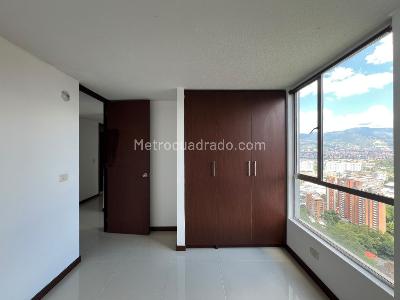 Apartamento en arriendo en El Poblado, Medellín · foto 10 de 15