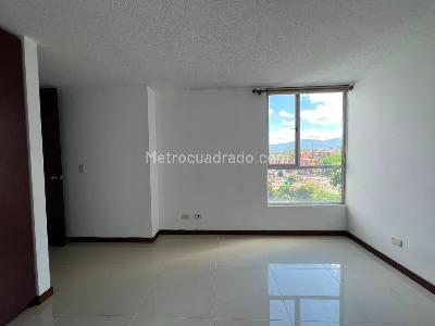Apartamento en arriendo en El Poblado, Medellín · foto 13 de 15