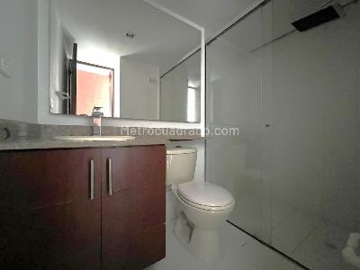 Apartamento en arriendo en El Poblado, Medellín · foto 14 de 15