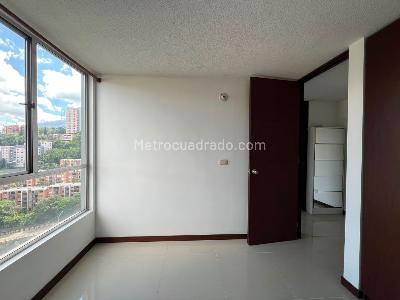 Apartamento en arriendo en El Poblado, Medellín · foto 9 de 15