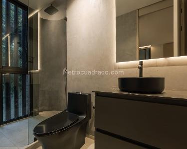 Apartamento de 2 alcobas en venta en El Diamante No. 2, Medellín, 240 m² · foto 11 de 13