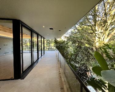 Apartamento de 2 alcobas en venta en El Diamante No. 2, Medellín, 240 m² · foto 13 de 13
