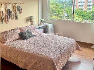 Casa de 3 alcobas en venta en Envigado, Envigado, 190 m² · foto 11 de 16