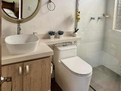 Casa de 3 alcobas en venta en Envigado, Envigado, 190 m² · foto 14 de 16