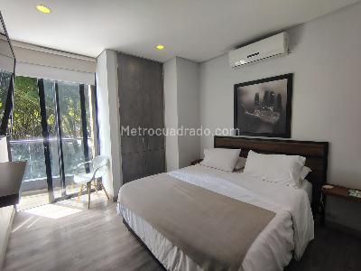 Apartamento de 2 alcobas en venta en El Poblado, Medellín, 71 m² · foto 14 de 18