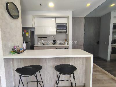 Apartamento de 2 alcobas en venta en El Poblado, Medellín, 71 m² · foto 5 de 18