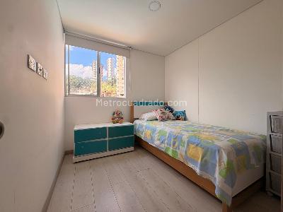 Apartamento de 3 alcobas en venta en Sabaneta, Sabaneta, 68 m² · foto 8 de 13