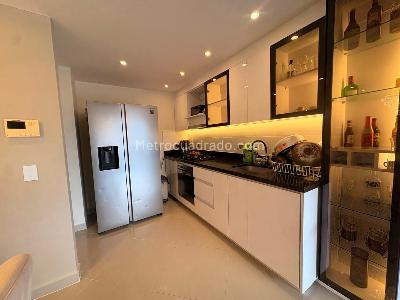 Apartamento de 3 alcobas en venta en Sabaneta, Sabaneta, 90 m² · foto 6 de 17