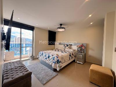 Apartamento de 3 alcobas en venta en Sabaneta, Sabaneta, 90 m² · foto 8 de 17