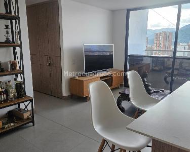 Apartamento en venta en Envigado, Envigado · foto 3 de 12