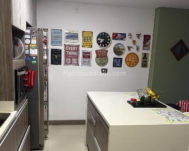 Apartamento de 2 alcobas en venta en Envigado, Envigado, 115 m² · foto 7 de 17