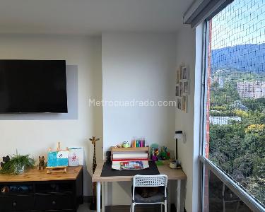 Apartamento de 2 alcobas en venta en Envigado, Envigado, 115 m² · foto 9 de 17