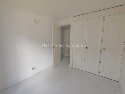 Apartamento de 2 alcobas en venta en Envigado, Envigado, 100 m² · foto 13 de 19