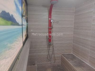 Apartamento de 2 alcobas en venta en Envigado, Envigado, 100 m² · foto 18 de 19