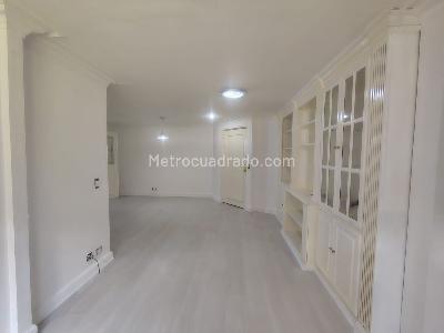 Apartamento de 2 alcobas en venta en Envigado, Envigado, 100 m² · foto 4 de 19