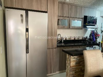 Apartamento de 3 alcobas en venta en Sabaneta, Sabaneta, 56 m² · foto 4 de 10