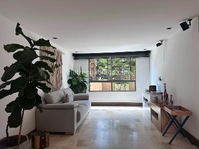 Apartamento en venta en El Poblado, Medellín · foto 8 de 20