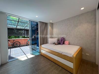 Apartamento de 2 alcobas en venta en El Poblado, Medellín, 100 m² · foto 12 de 17