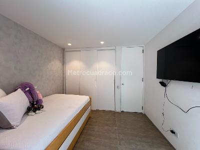 Apartamento de 2 alcobas en venta en El Poblado, Medellín, 100 m² · foto 13 de 17