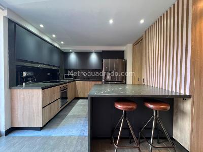 Apartamento de 2 alcobas en venta en El Poblado, Medellín, 100 m² · foto 5 de 17