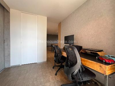 Apartamento de 2 alcobas en venta en El Poblado, Medellín, 100 m² · foto 7 de 17