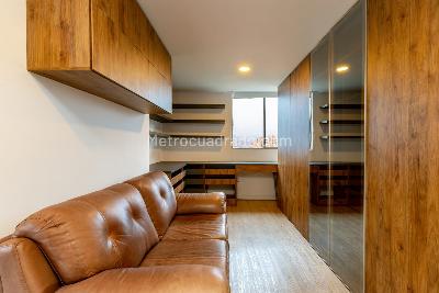 Apartamento de 2 alcobas en venta en El Poblado, Medellín, 117 m² · foto 11 de 15